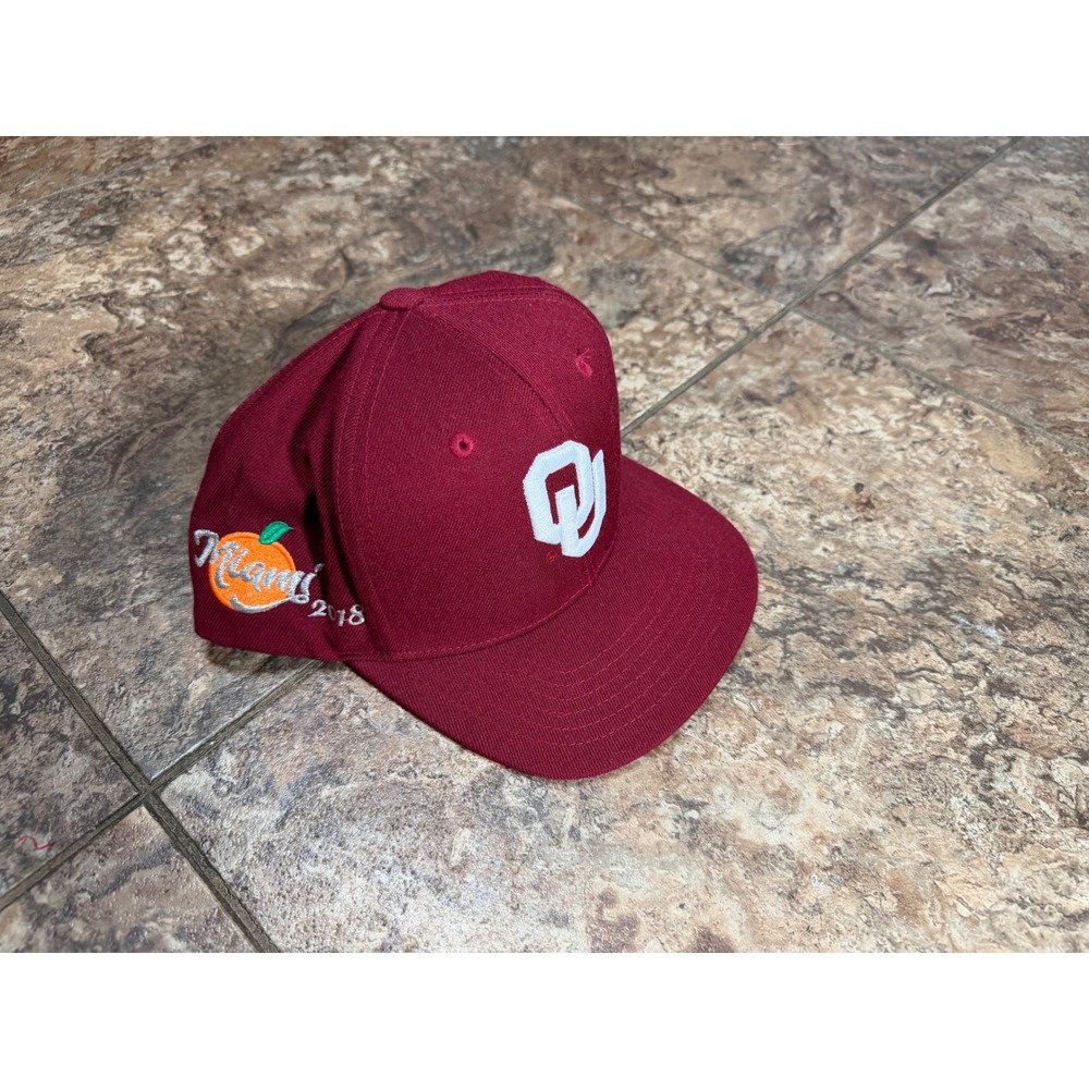 Top of the World Oklahoma Sooners 2018 Orange Bowl Miami Snapback Hat Red OU